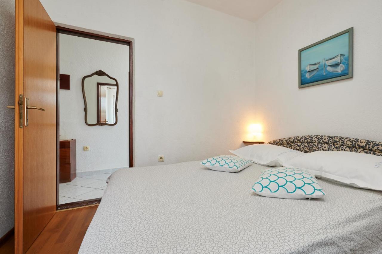 Guesthouse Aria Trogir Buitenkant foto