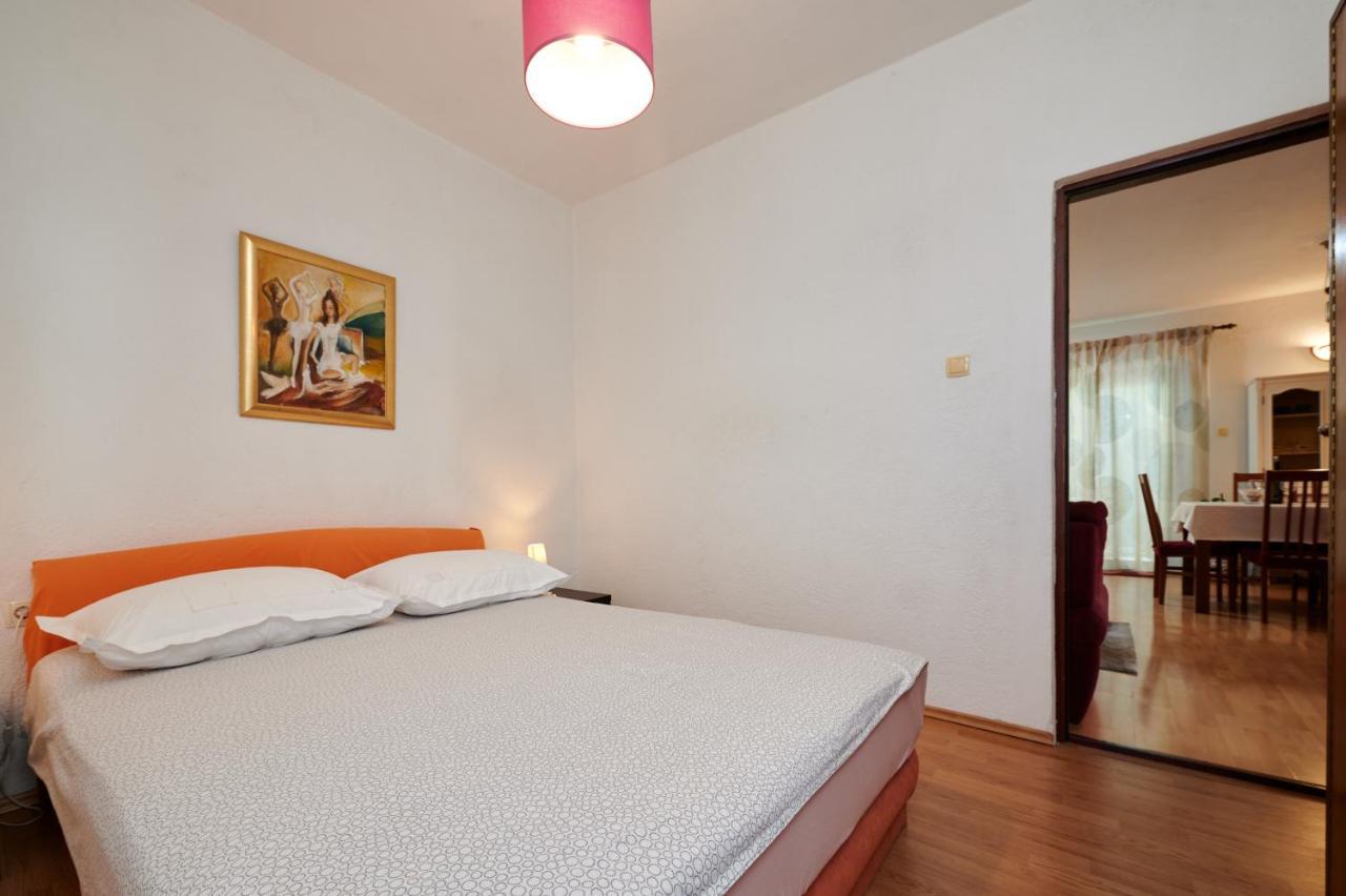 Guesthouse Aria Trogir Buitenkant foto