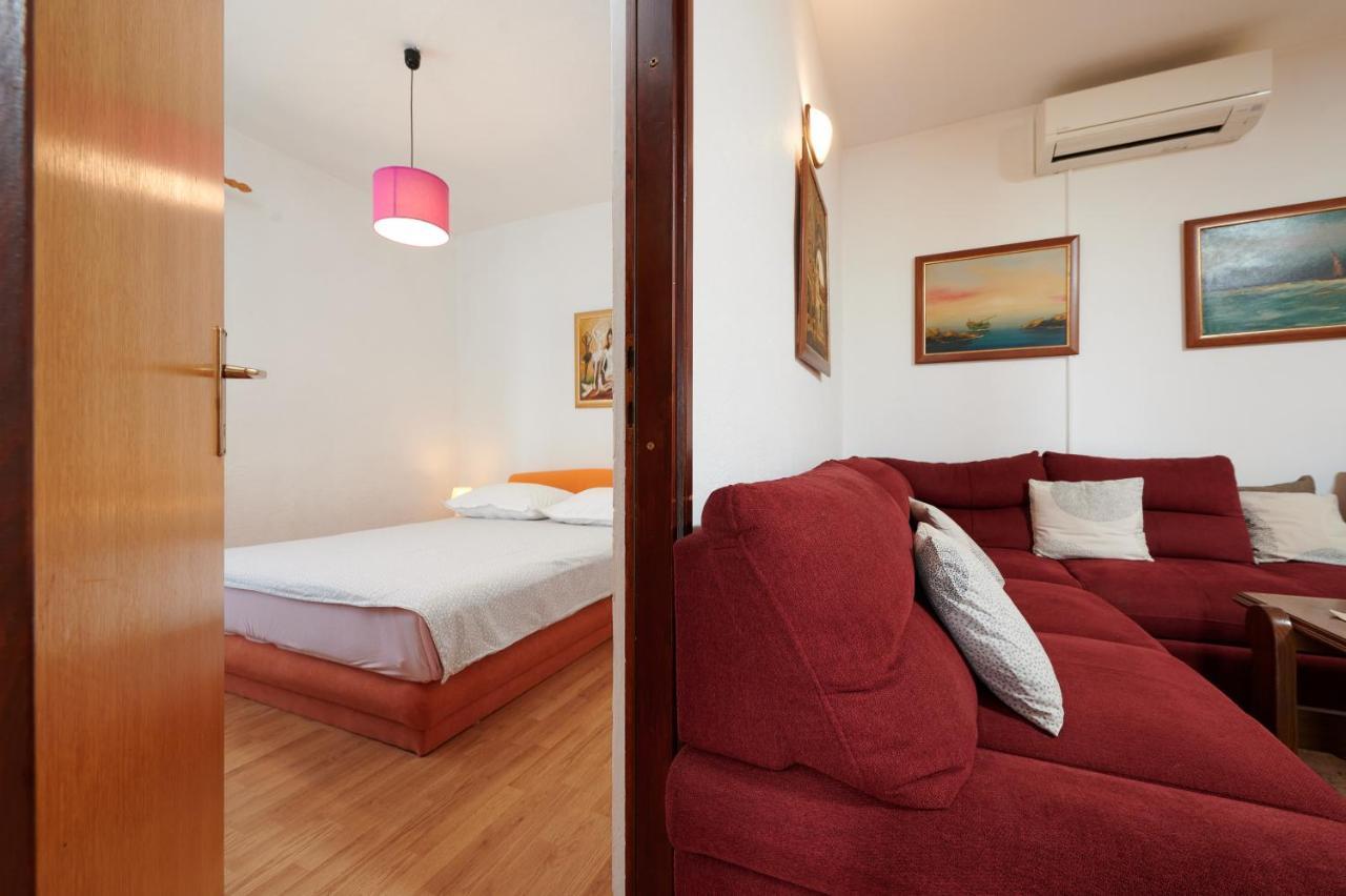 Guesthouse Aria Trogir Buitenkant foto