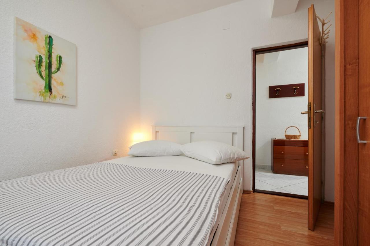 Guesthouse Aria Trogir Buitenkant foto
